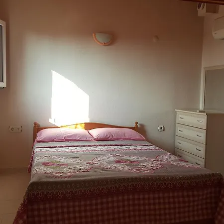 Villa Dogus Konaklama Kusadası