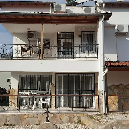 Villa Dogus Konaklama Kusadası